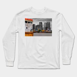 Canary Wharf London Docklands England UK Long Sleeve T-Shirt